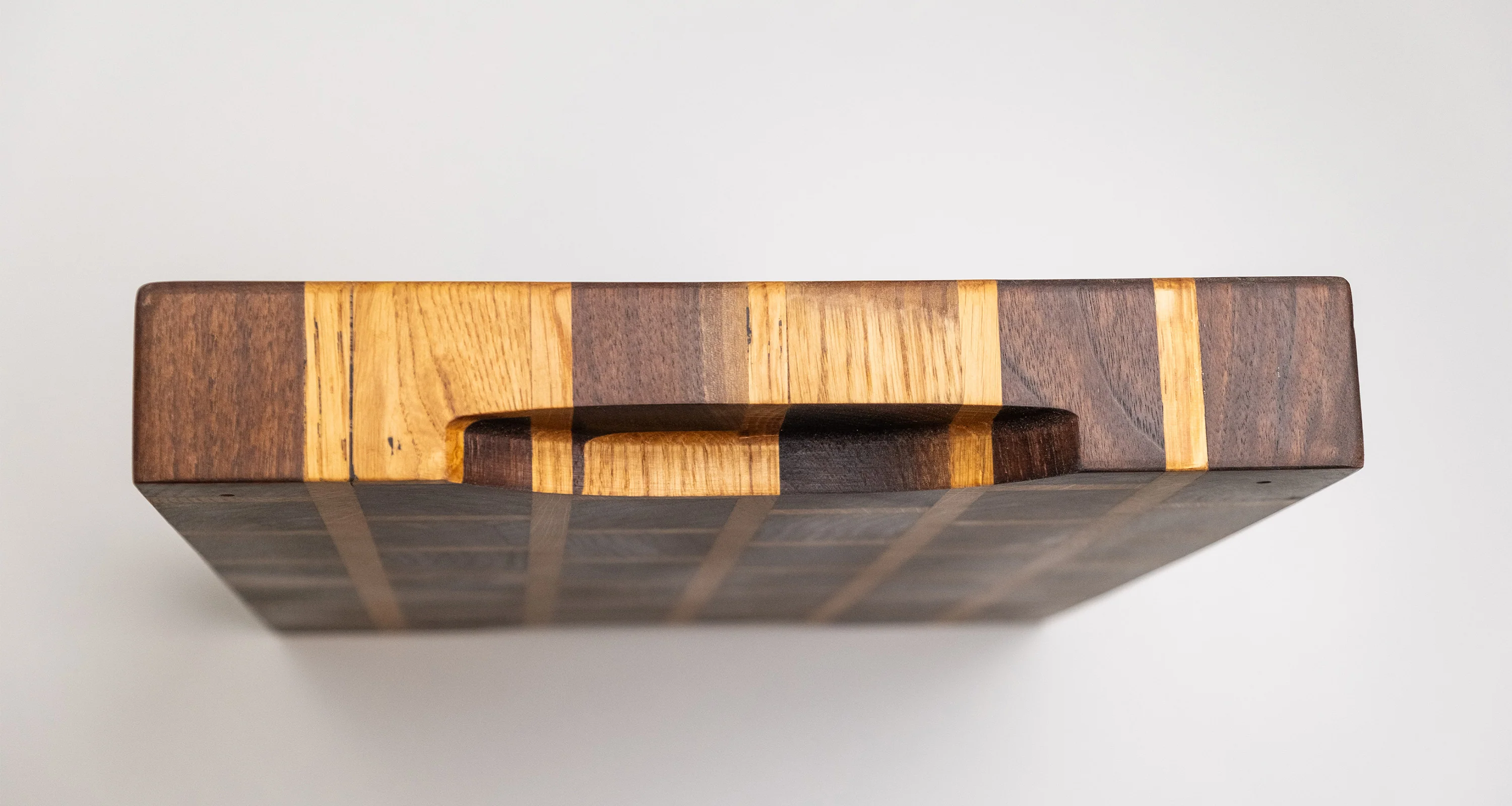 End Grain Cutting Board [American Walnut / Oak] - Image 5