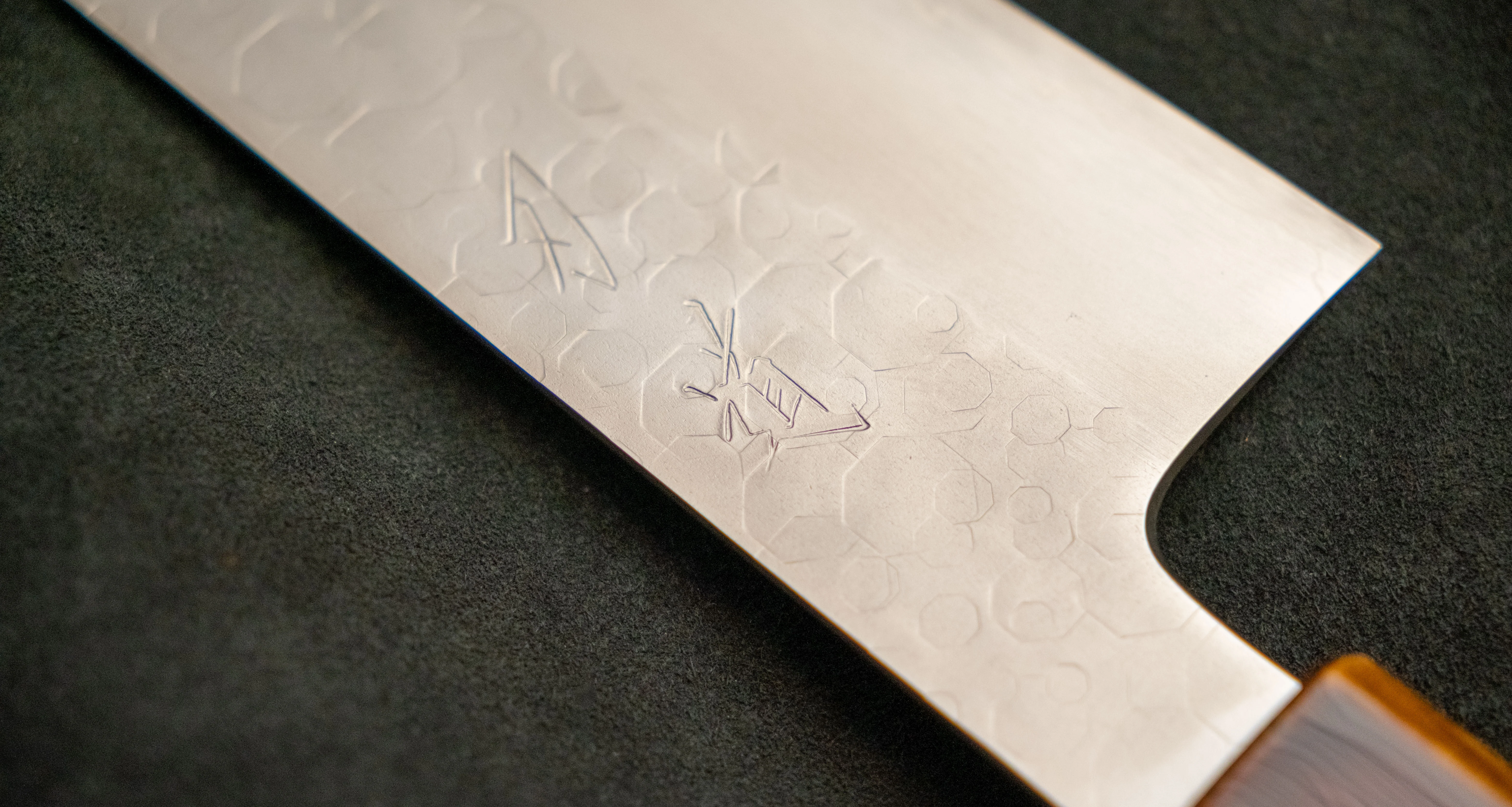 Hado Kiri-Gyuto SG2 Shiosai Urushi 210mm (8.3") - Image 5