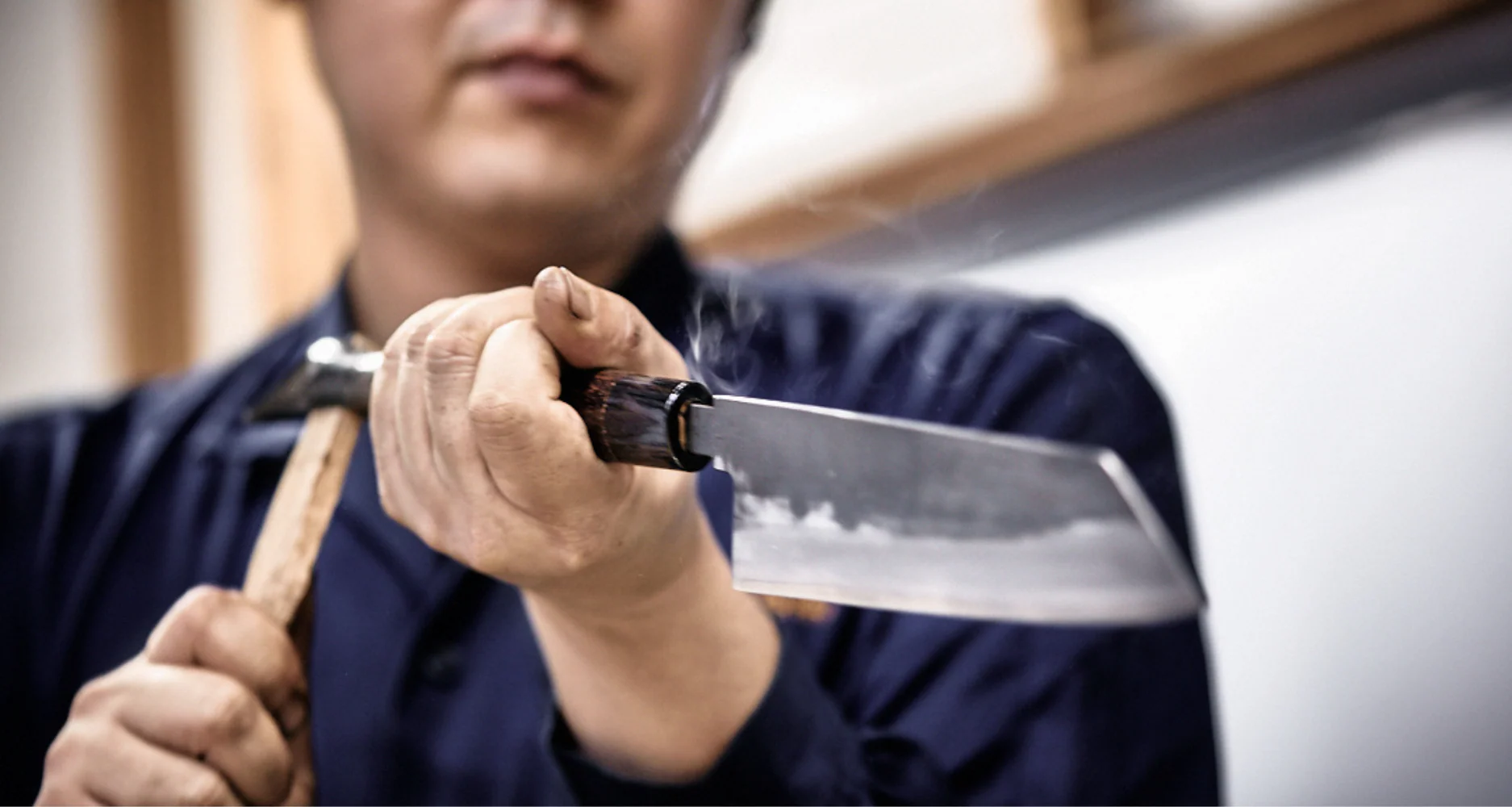 Handle fitting [service]