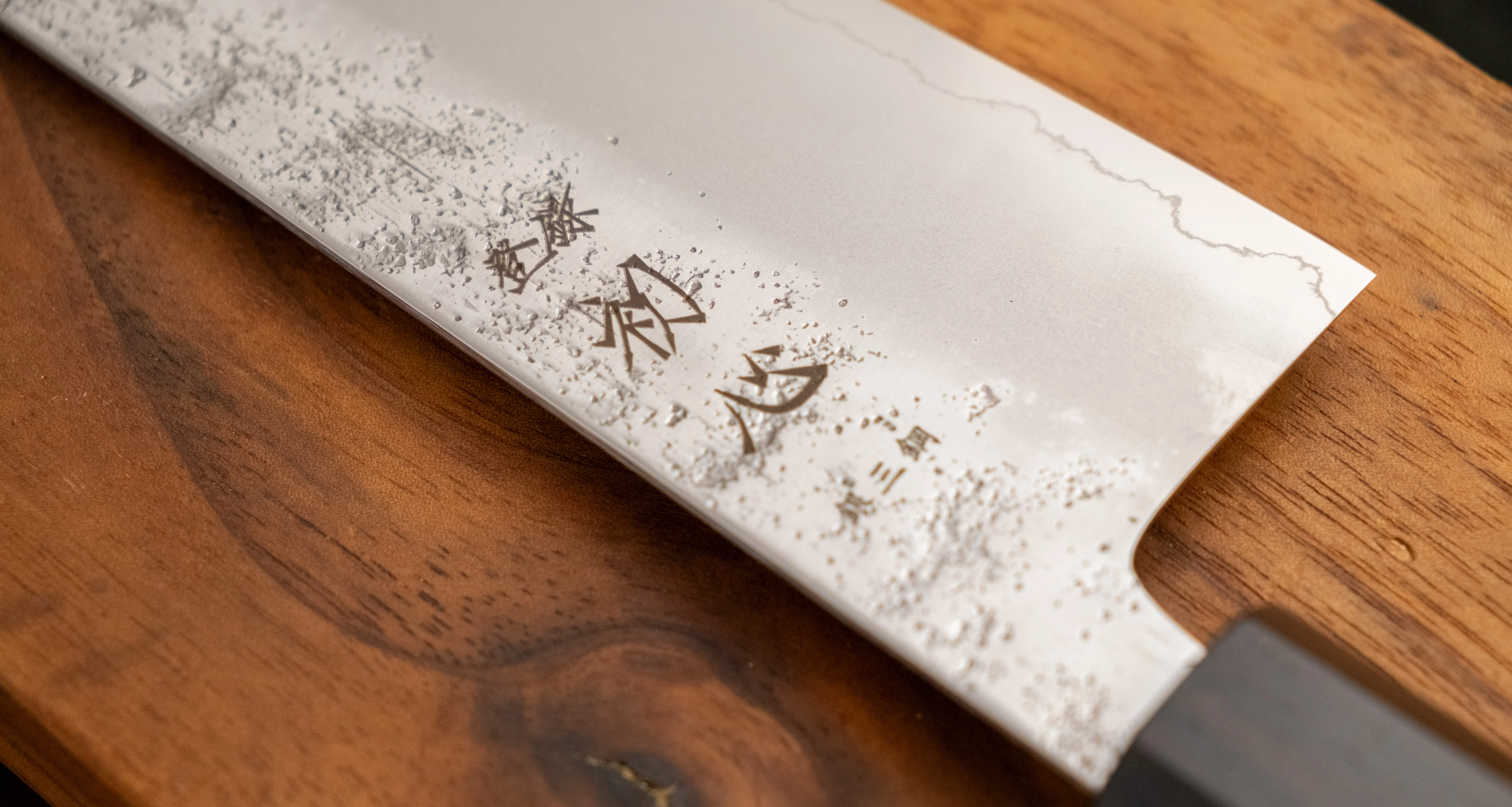 Hatsukokoro Ginrei Gyuto Ginsanko Nashiji Ebony 210mm (8.3") - Image 5