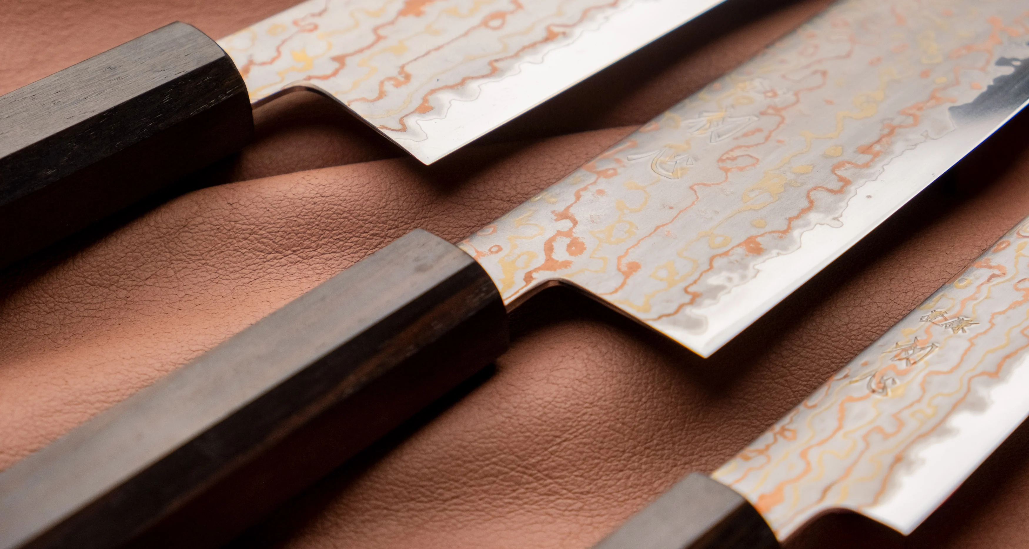 Hayabusa Gyuto Aogami #2 Rainbow Damascus 210mm (8.3") - Image 9