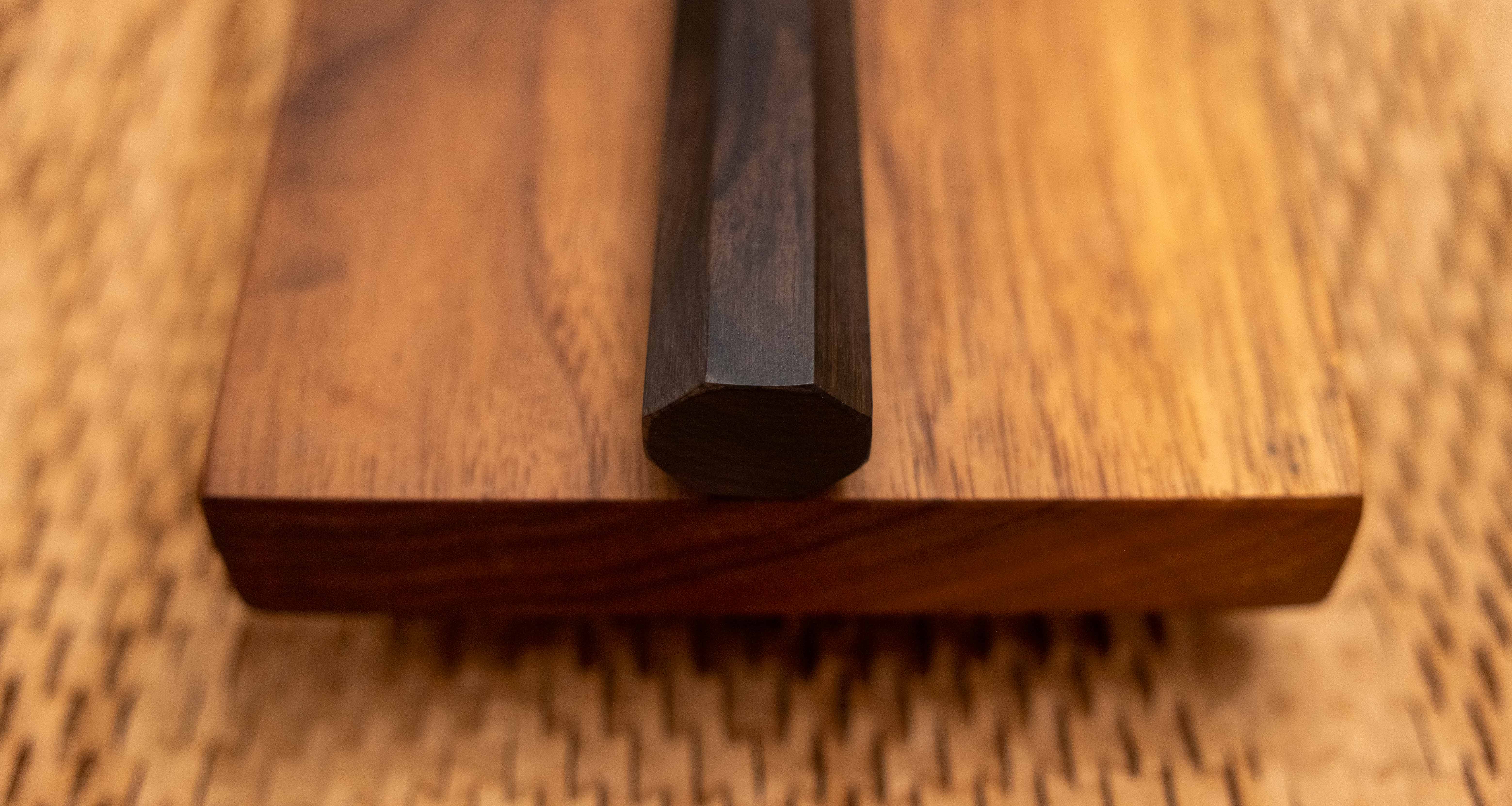 Hayabusa Gyuto VG-10 Tsuchime Damascus Ebony 240mm (9.4") - Image 6
