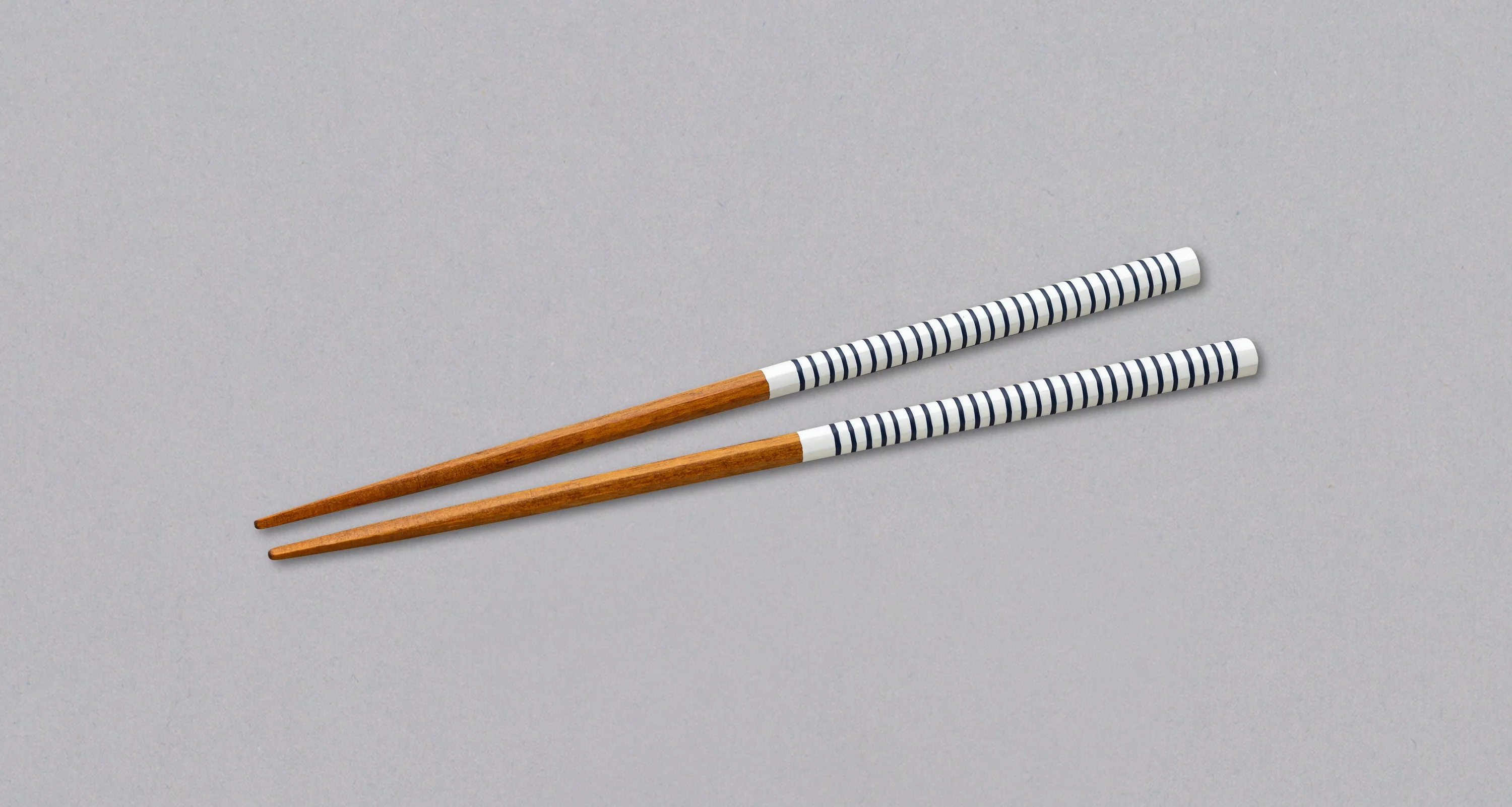 Kawai Chopsticks — Loop White