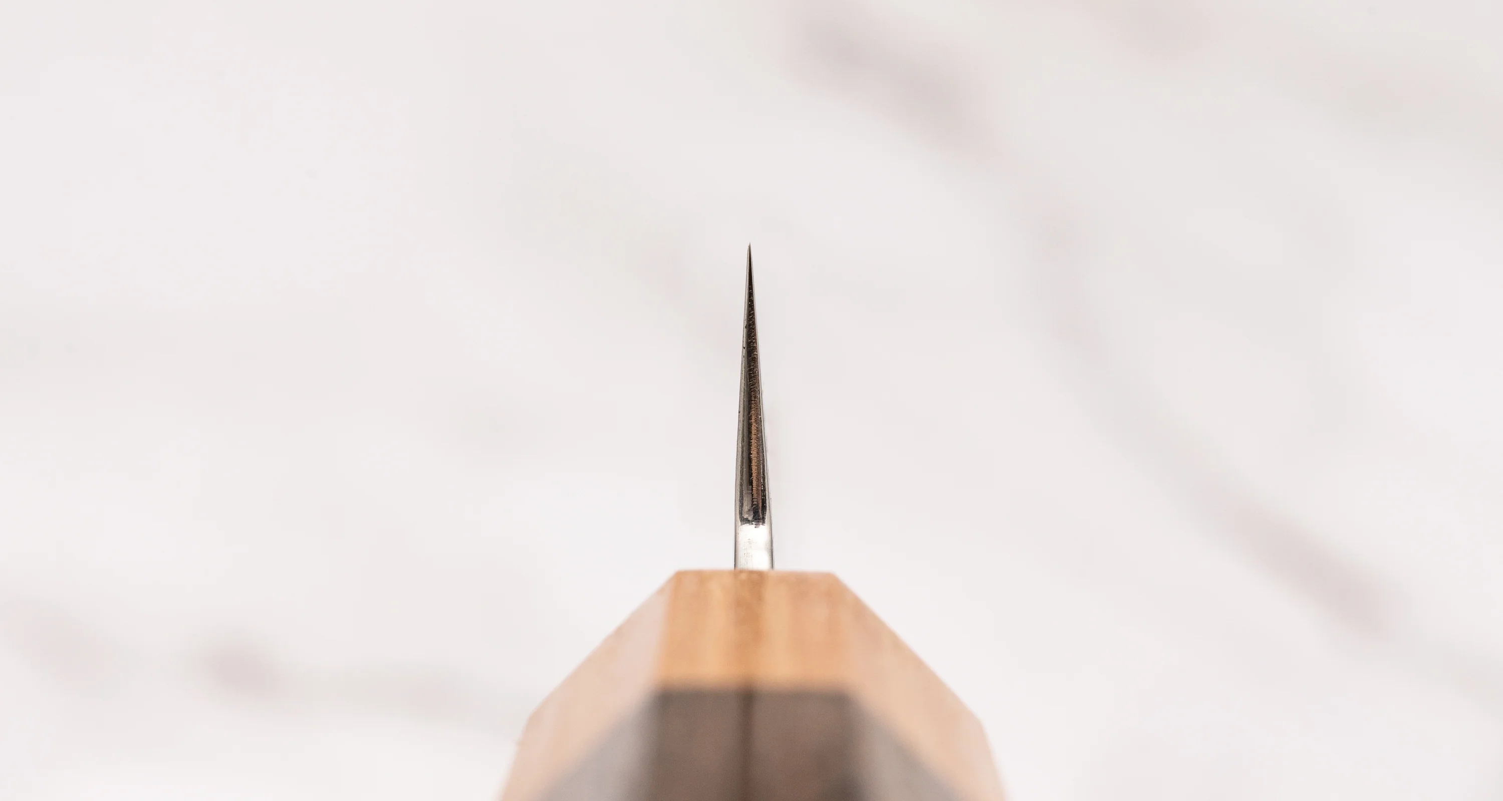 Kotetsu Petty VG-10 Damascus 150mm (5.9") [pakka wood] - Image 3