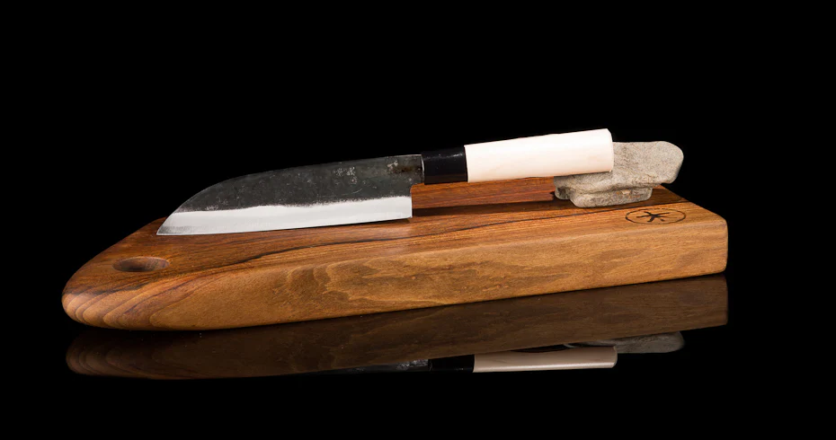 Kuro-uchi Santoku 170mm (6.7") - Image 3