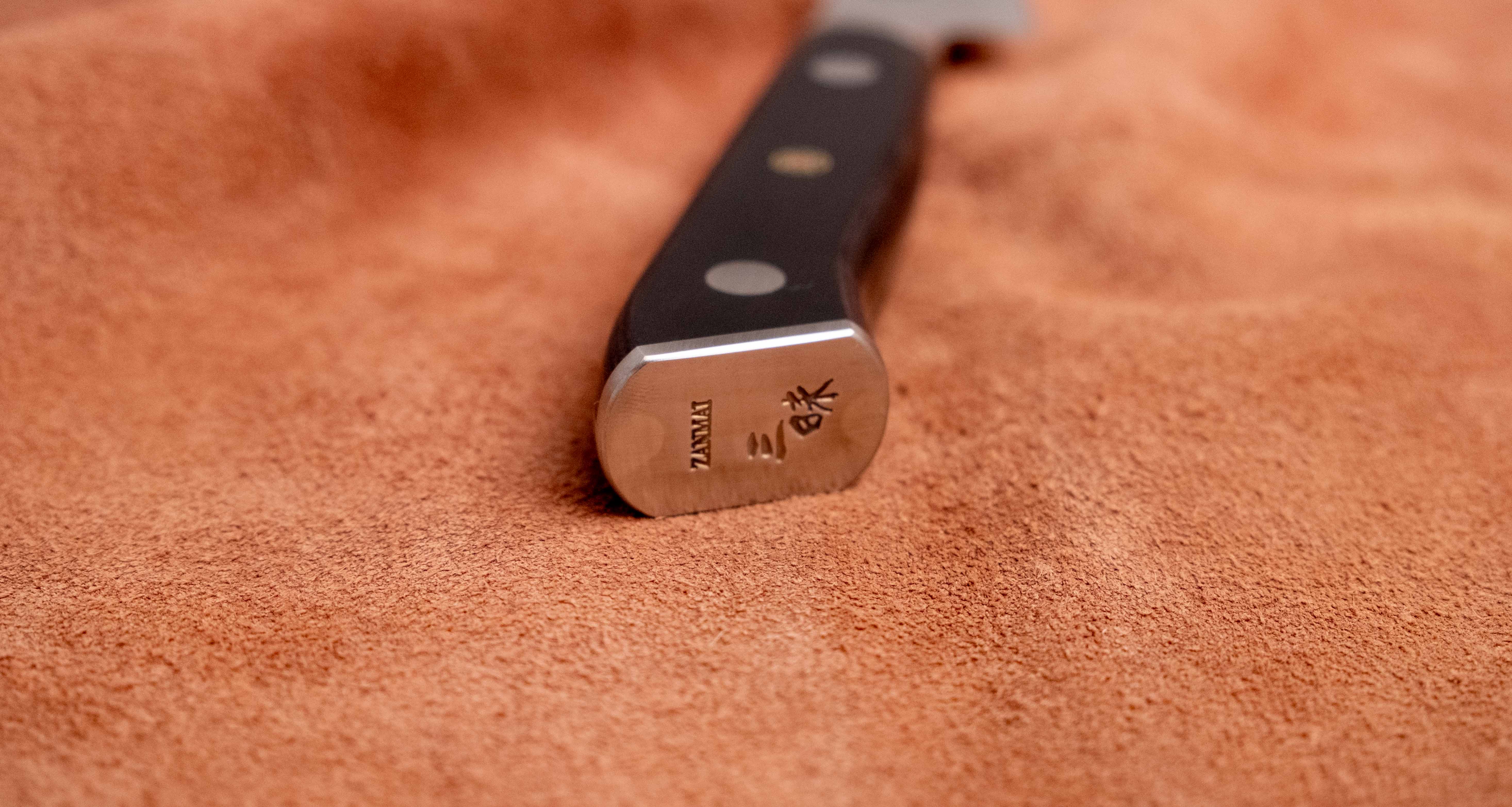 Mcusta Boning VG-10 Black Damascus 165mm (6.5") - Image 10