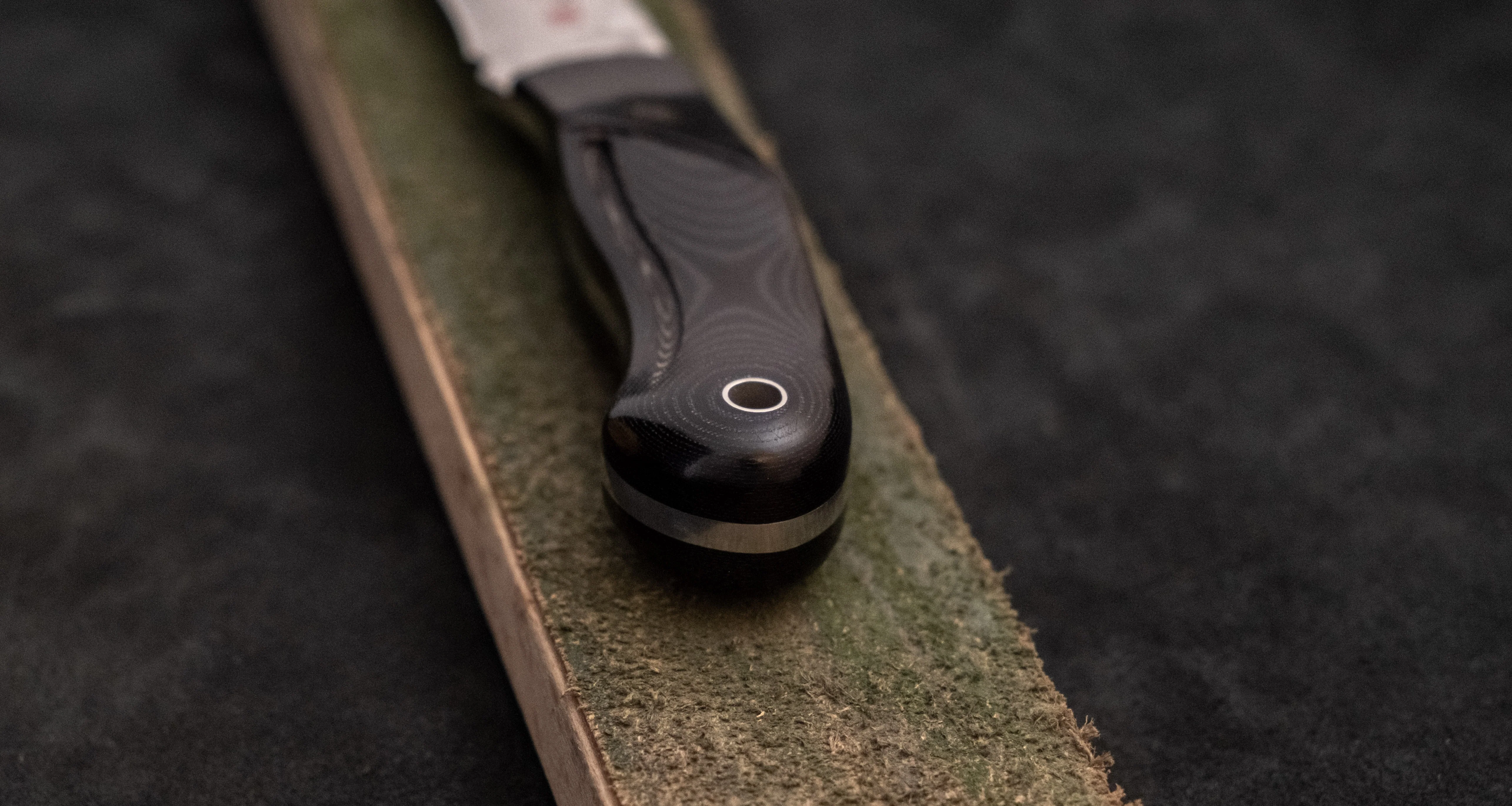 Mcusta Mike Irie Sport 100 Damascus VG-10 Black Micarta Fixed Blade [MC-0232DB] - Image 5