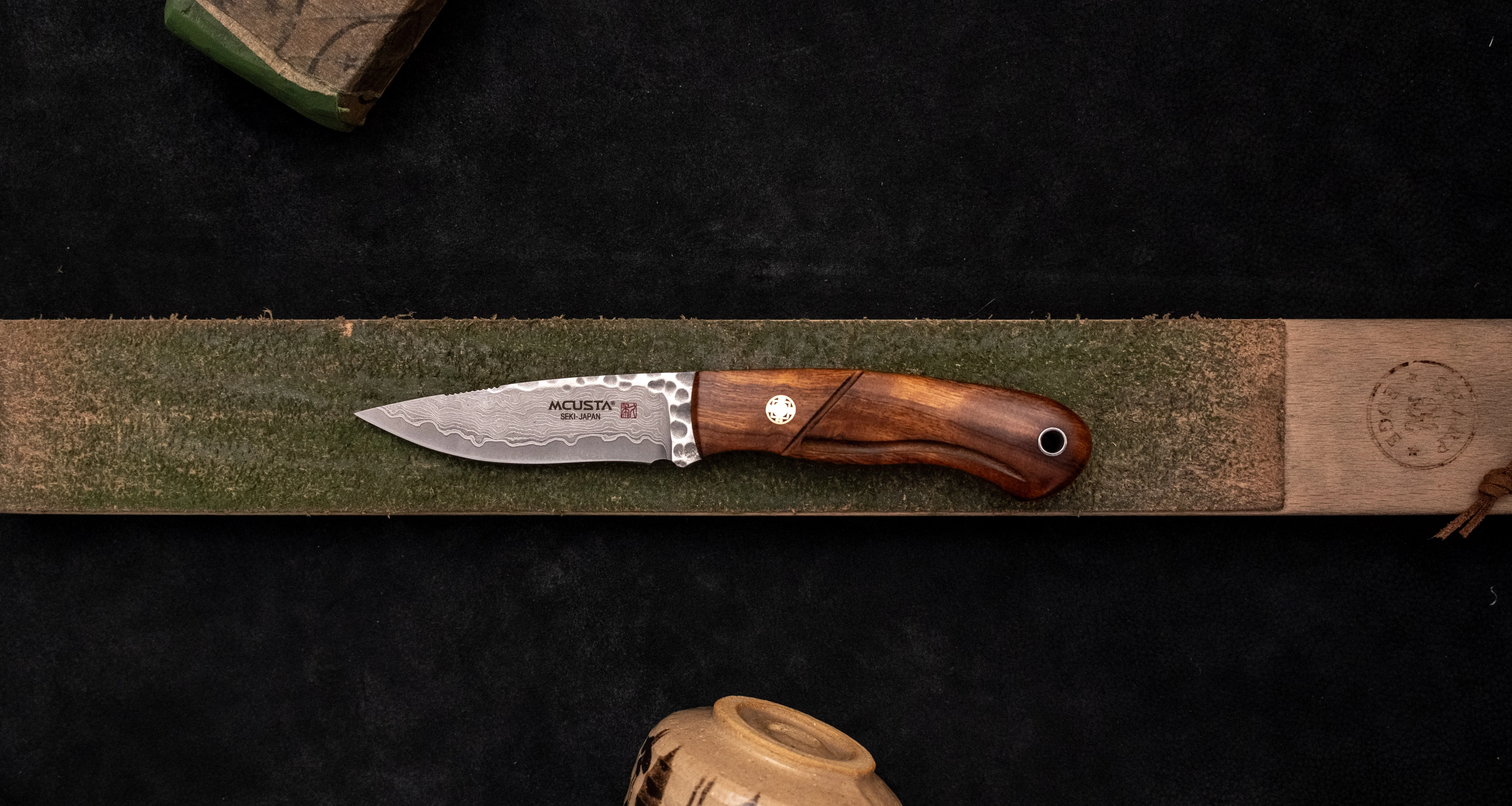 Mcusta Mike Irie Sport 100 Damascus VG-10 Core Ironwood Fixed Blade [MC-0231DI] - Image 4
