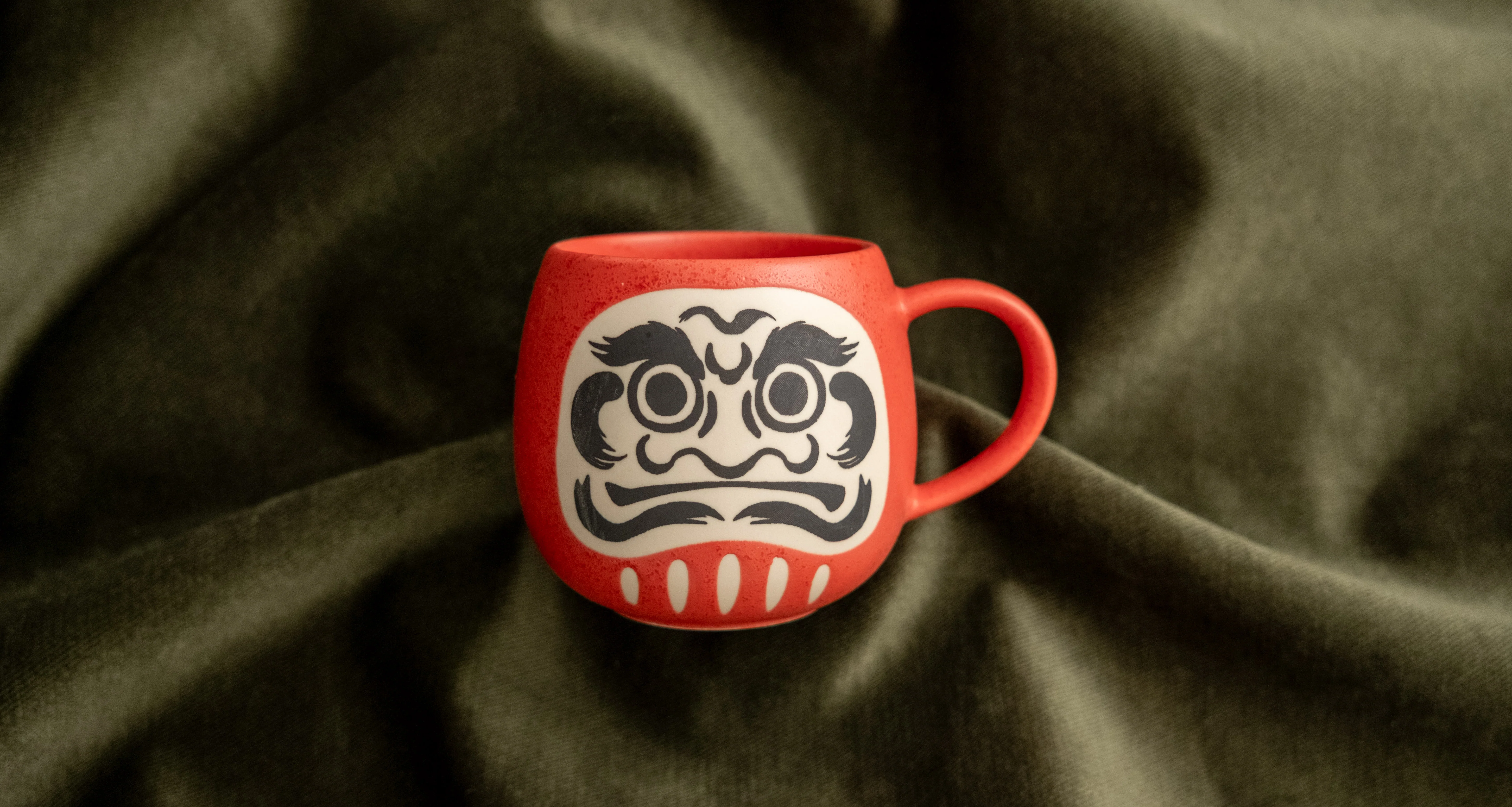 Mino Japanese Daruma Mug [red] - Image 5