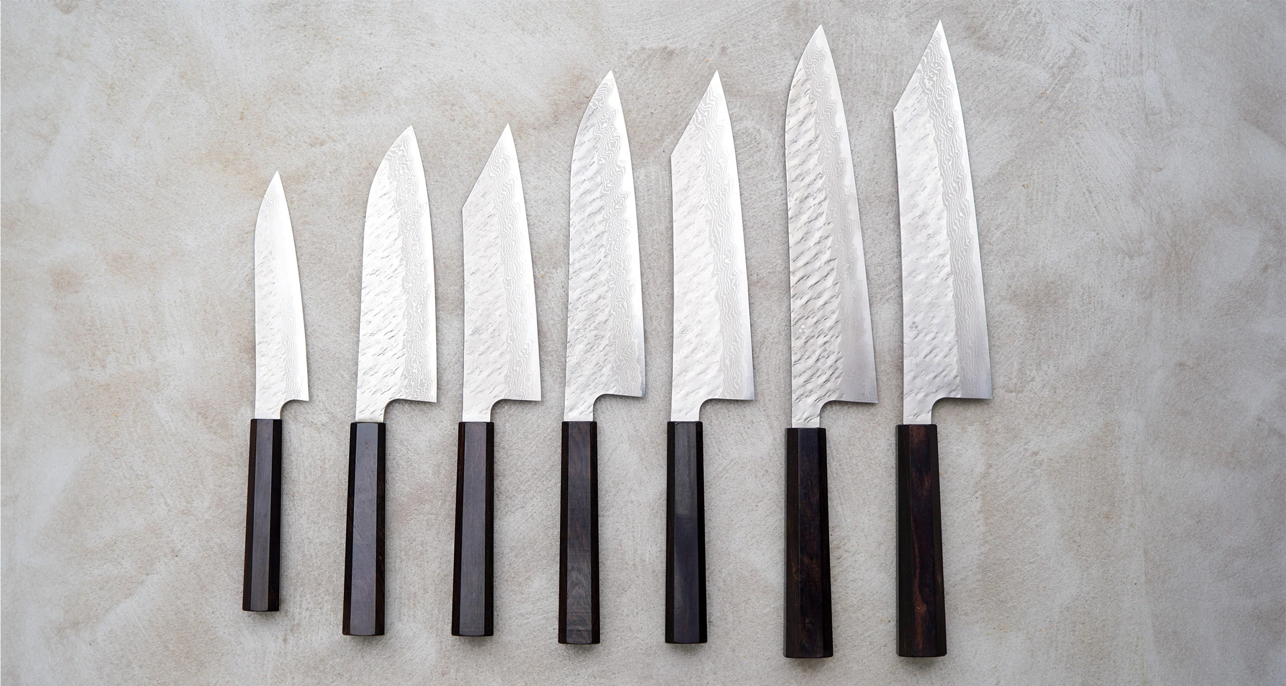 Nigara Gyuto VG-10 Damascus Tsuchime 210mm (8.2") - Image 4