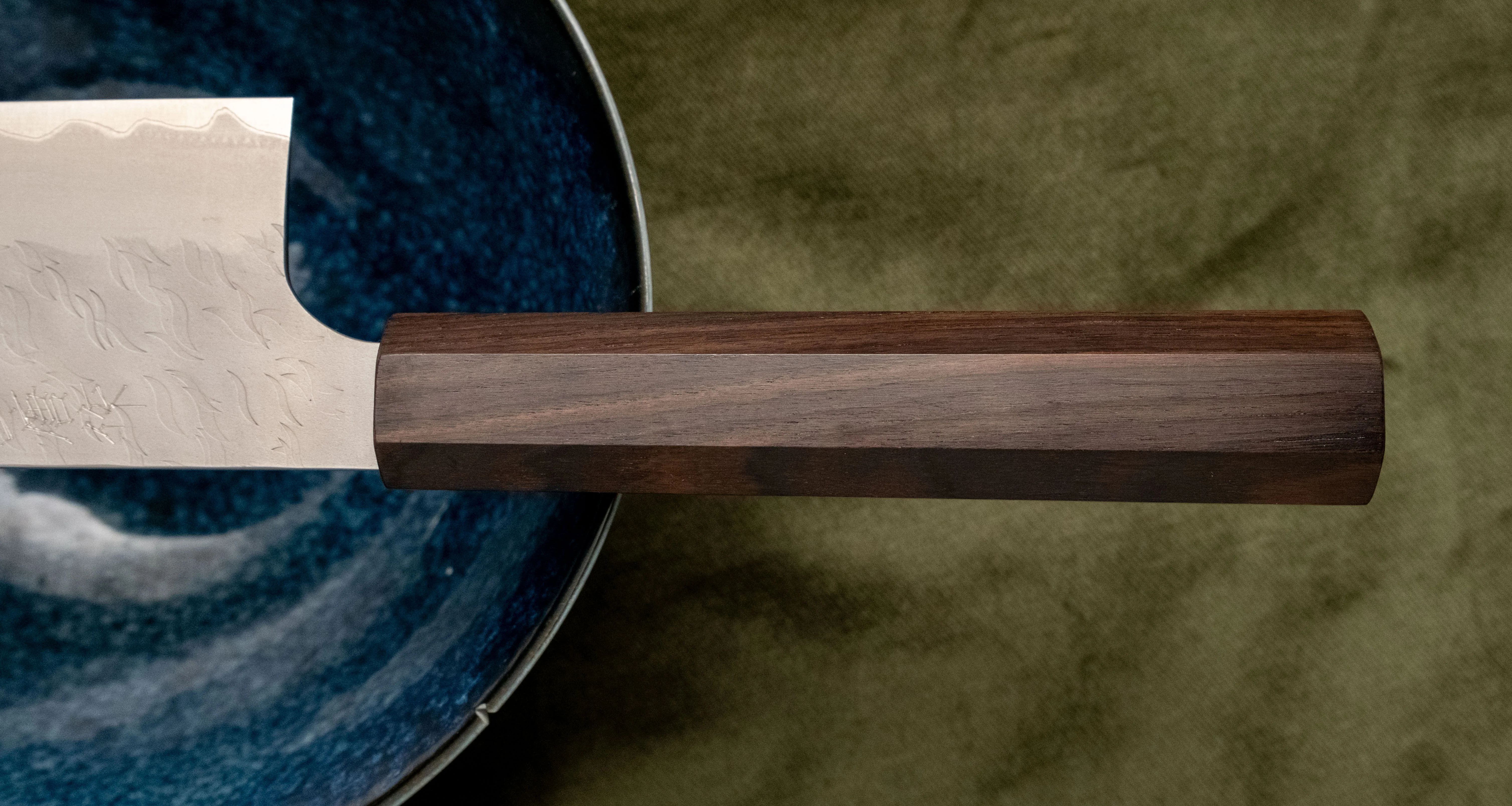 Nigara Kiri-Gyuto Aogami Super Migaki Tsuchime 240mm (9.4") - Image 8