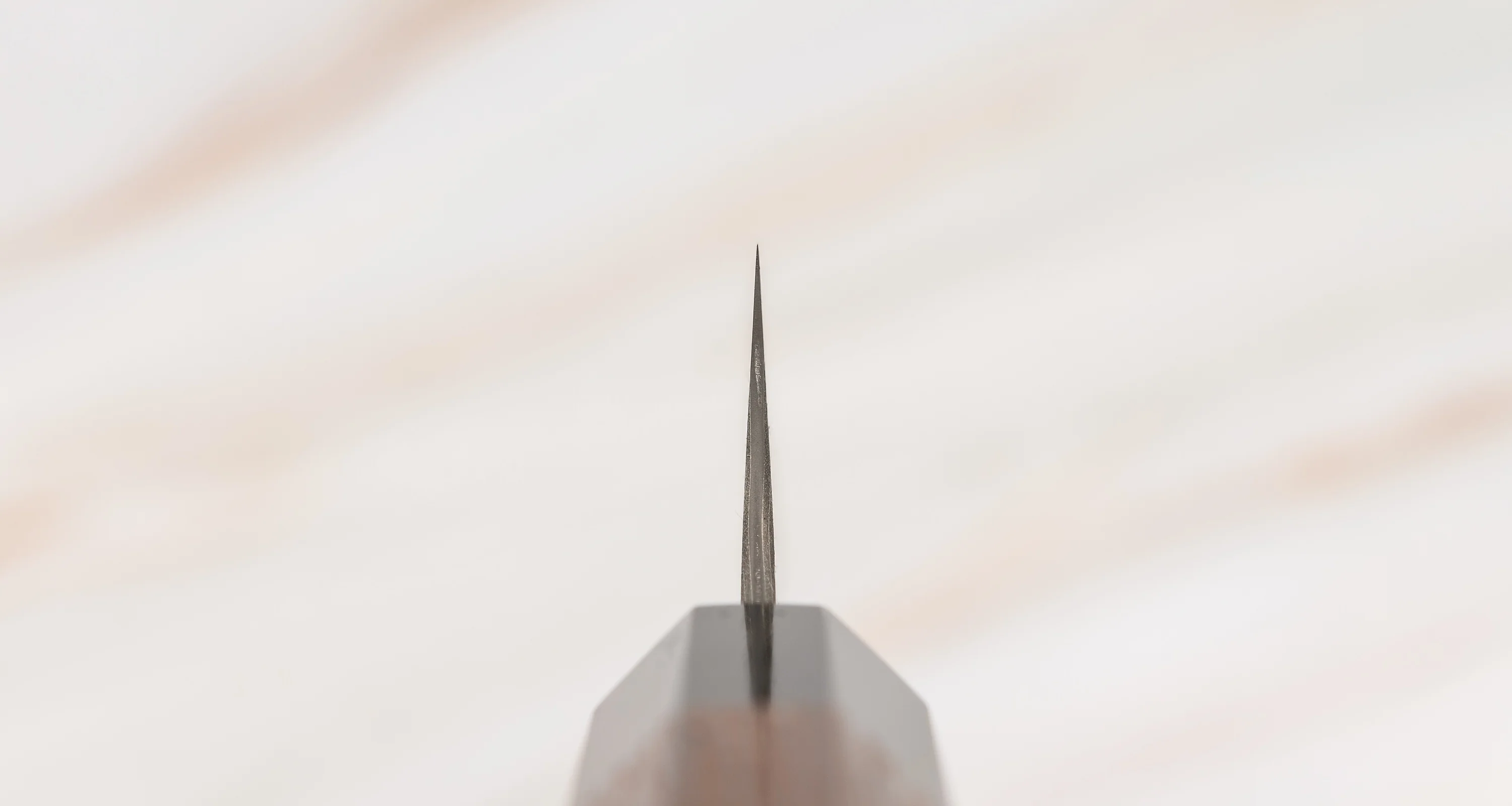 Nigara Kiritsuke Petty SG2 Damascus 120mm (4.7") - Image 3