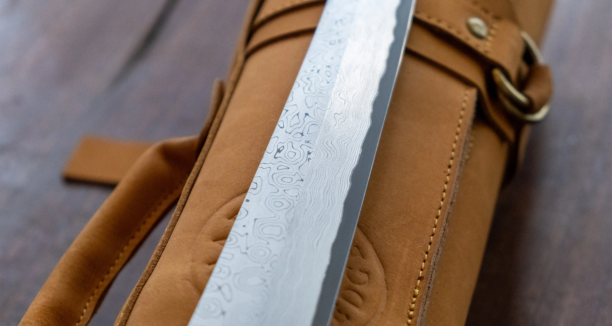 Nigara Kurozome Kiritsuke Yanagiba Aogami #2 Damascus 240mm (9.4") - Image 7