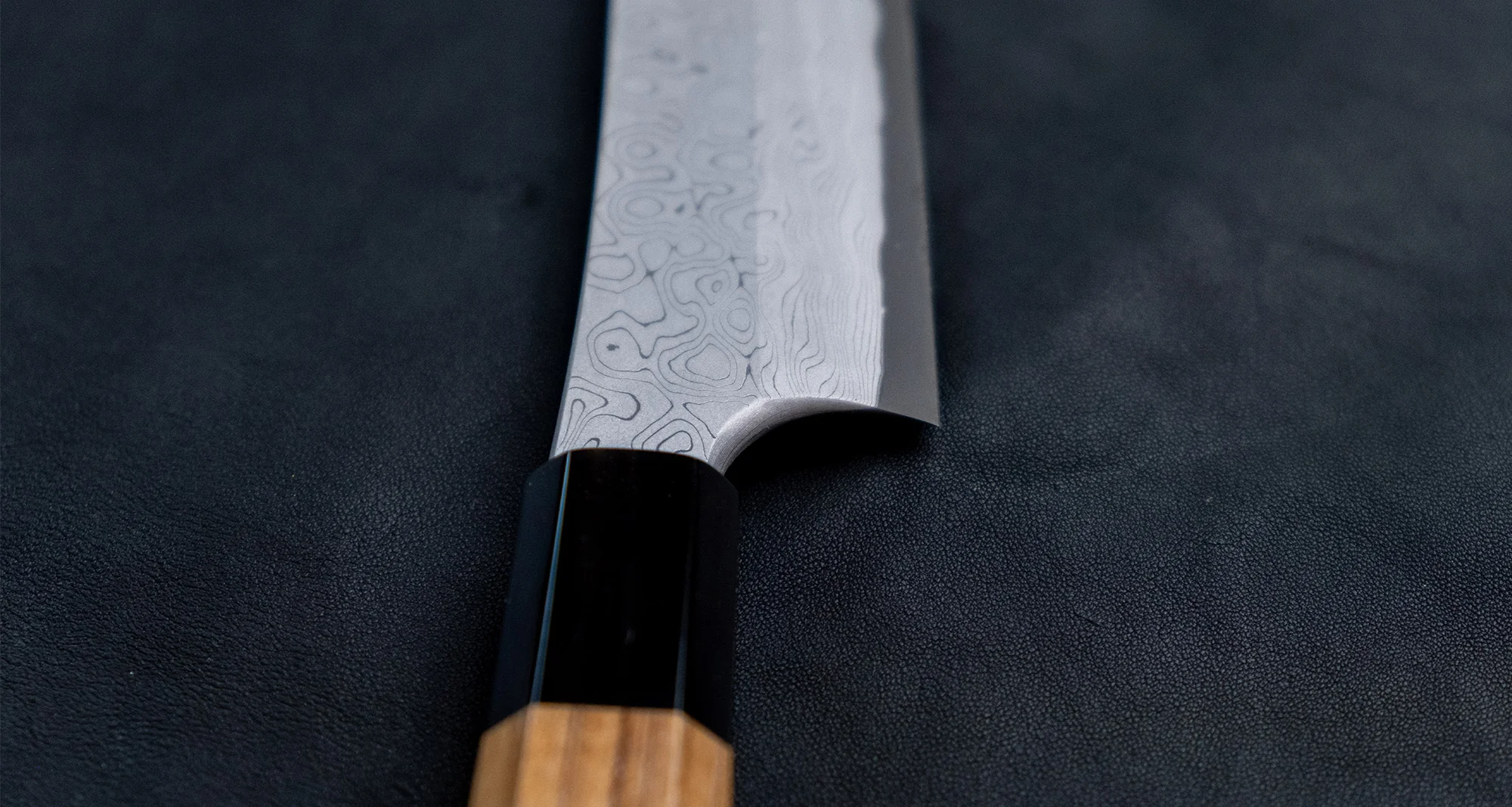 Nigara Kurozome Yanagiba Aogami #2 Damascus 270mm (10.6") - Image 6
