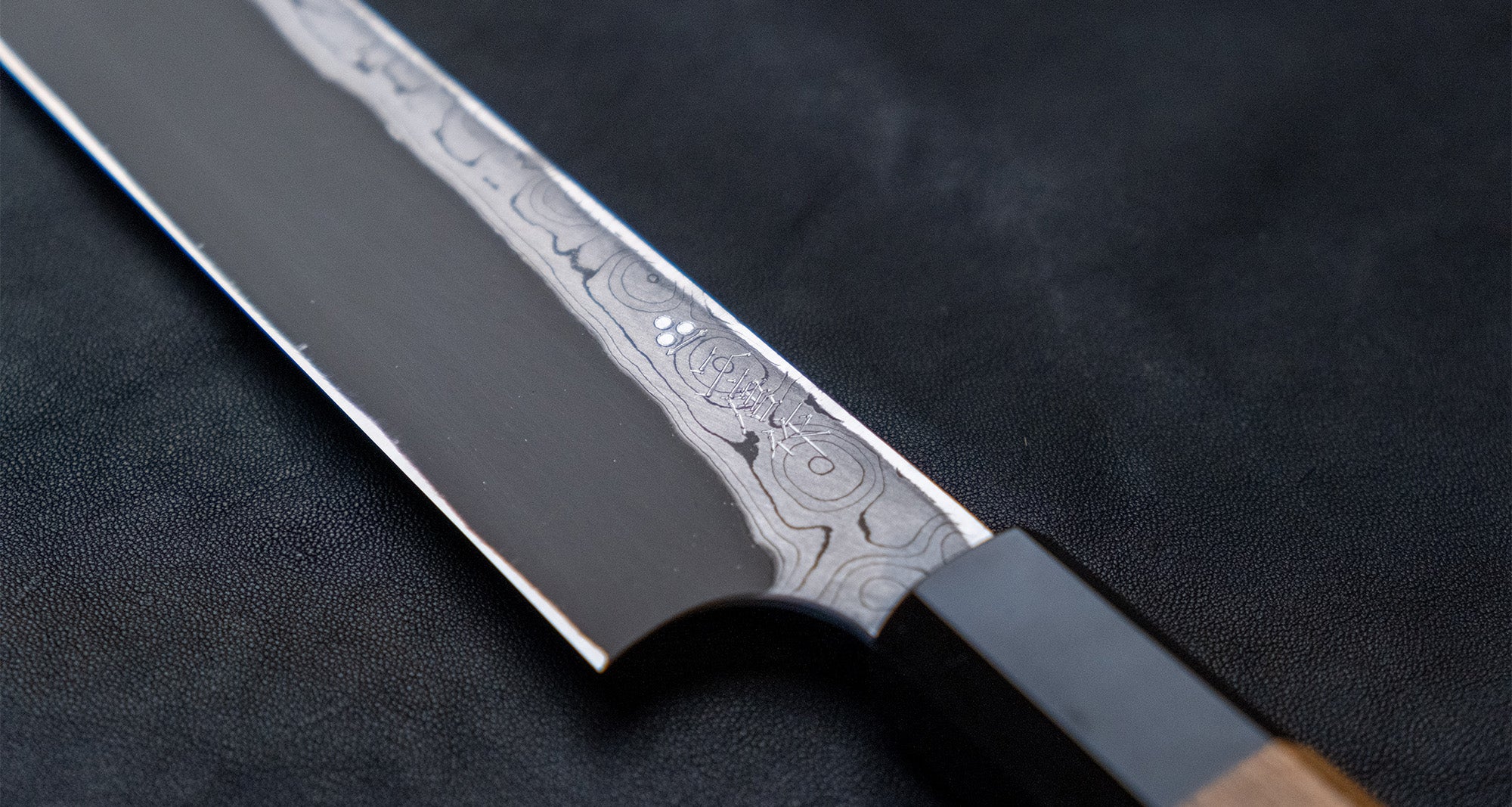 Nigara Kurozome Yanagiba Aogami #2 Damascus 270mm (10.6") - Image 7