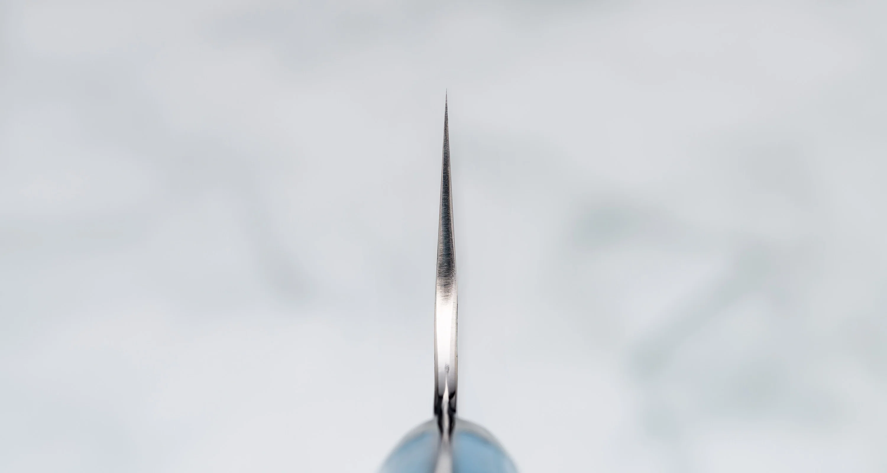 Nigara Santoku SG2 Migaki Tsuchime Turquoise 180mm (7.1") - Image 3
