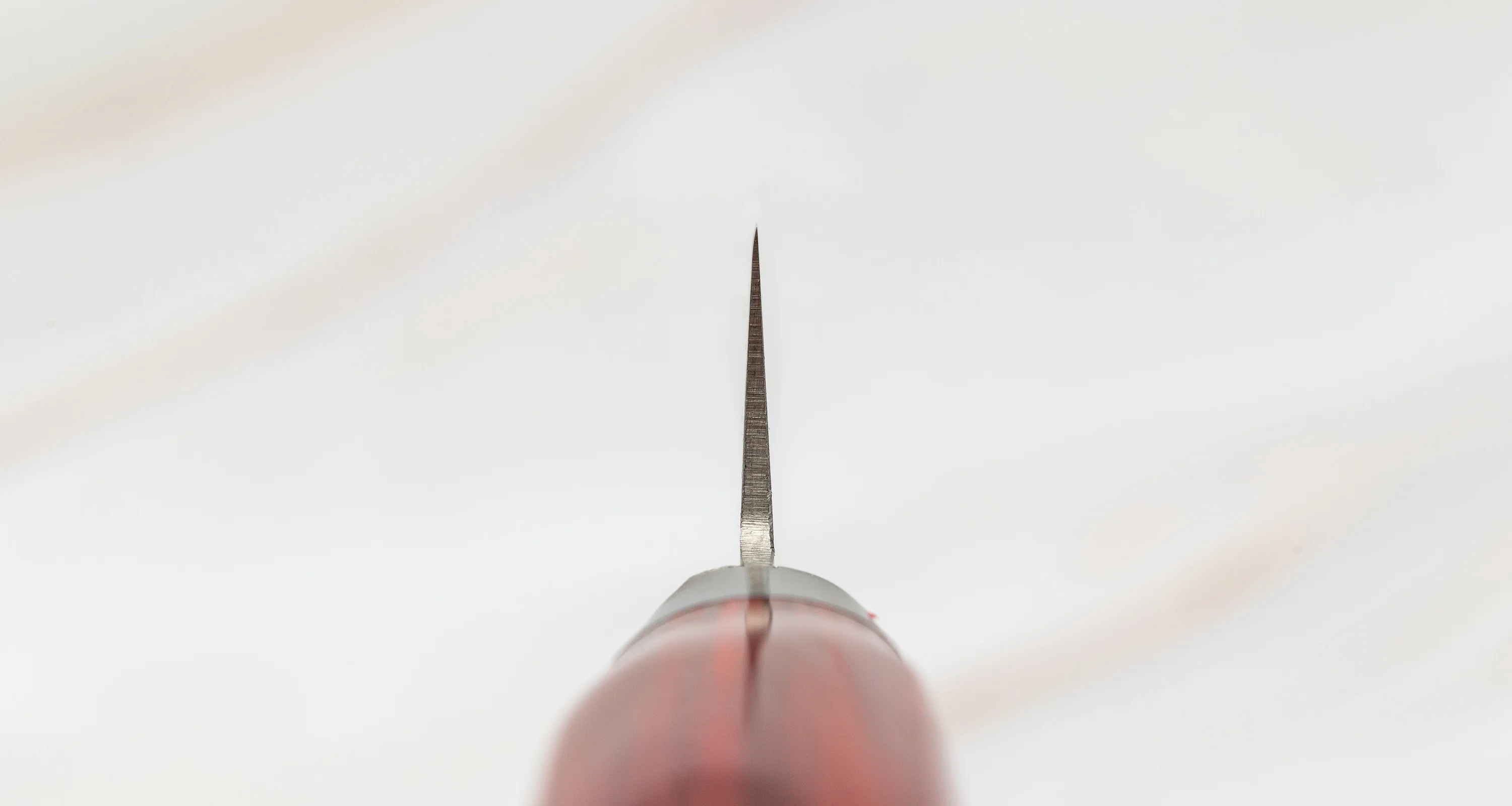 Seki Kotetsu Petty VG-10 Migaki 135mm (5.3") [red pakkawood] - Image 3