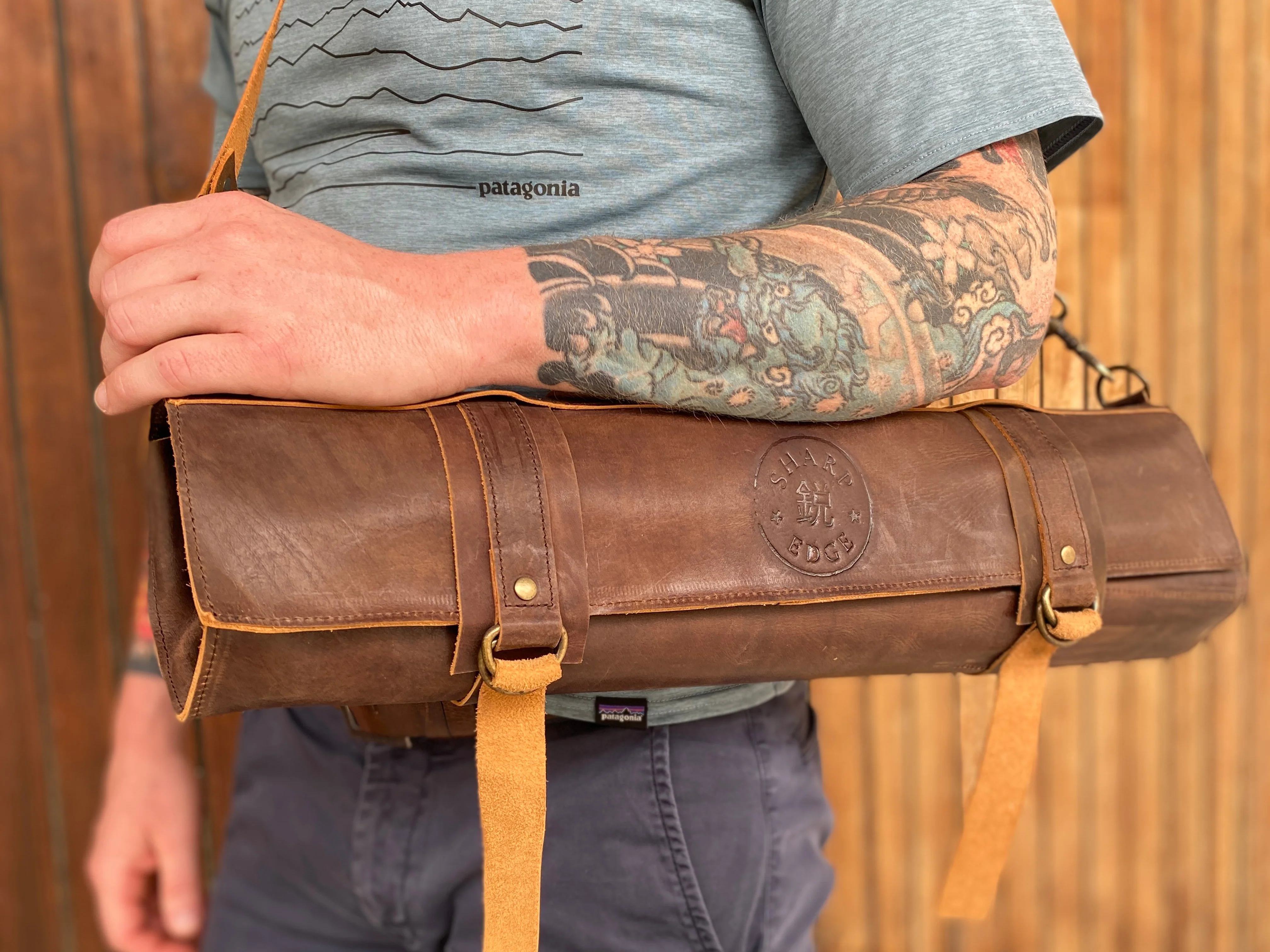 SharpEdge Chef's Leather Knife Roll [brown] / holds 10 knives - Image 10