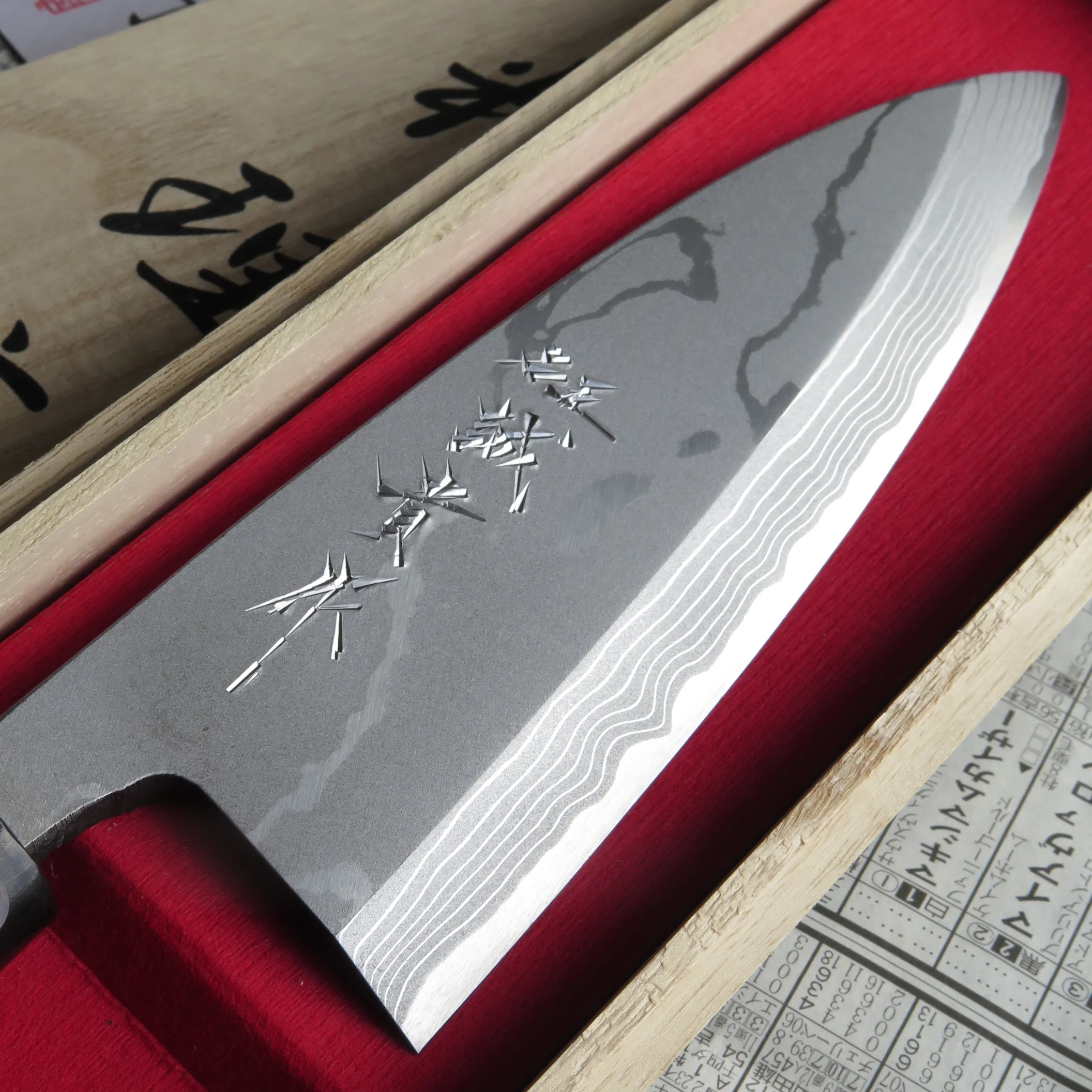 Tanaka Deba Damascus 165mm (6.5") - Image 4
