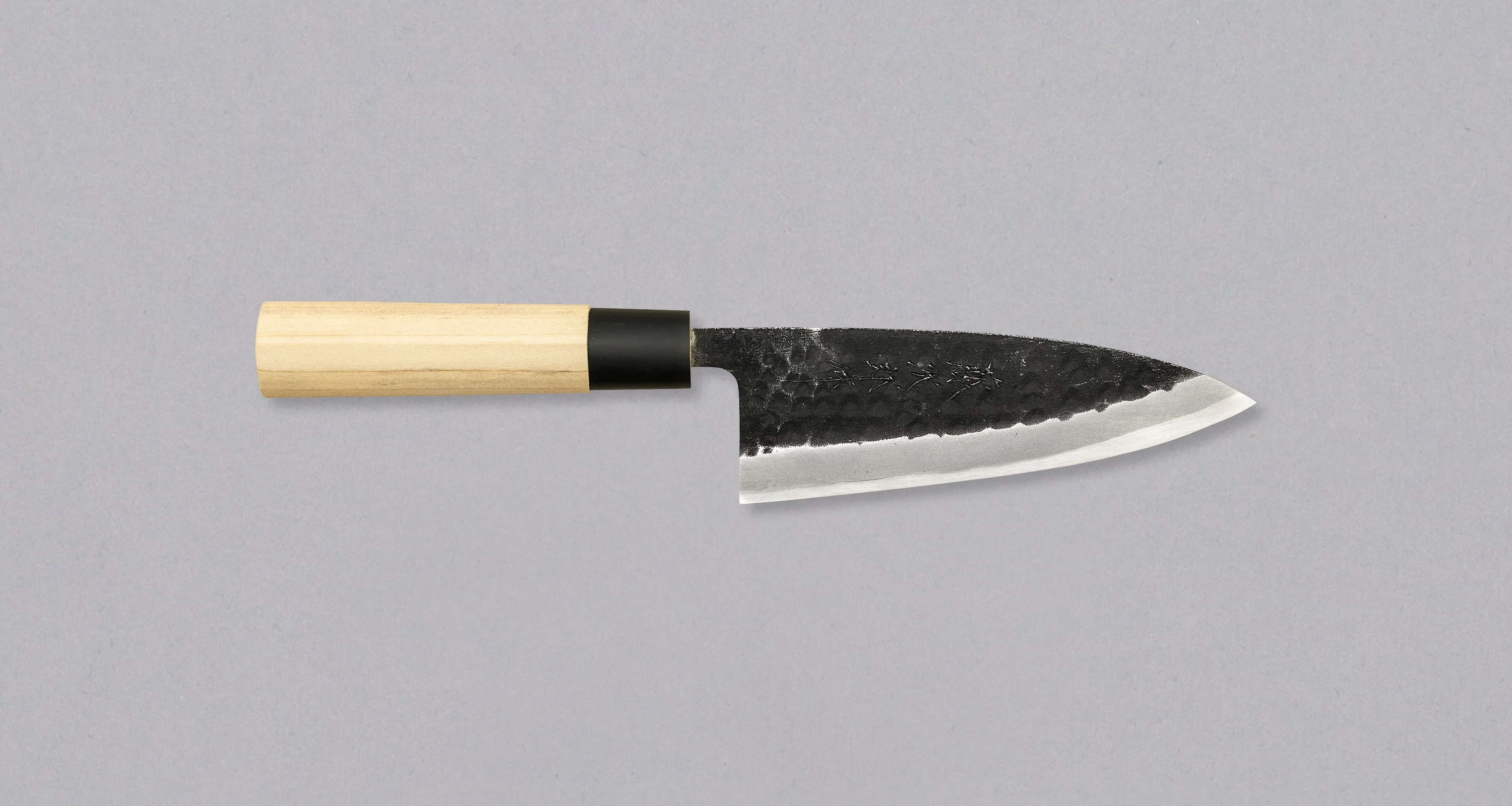 Tojiro Deba Shirogami Tsuchime Kuro-uchi 150mm (5.9")