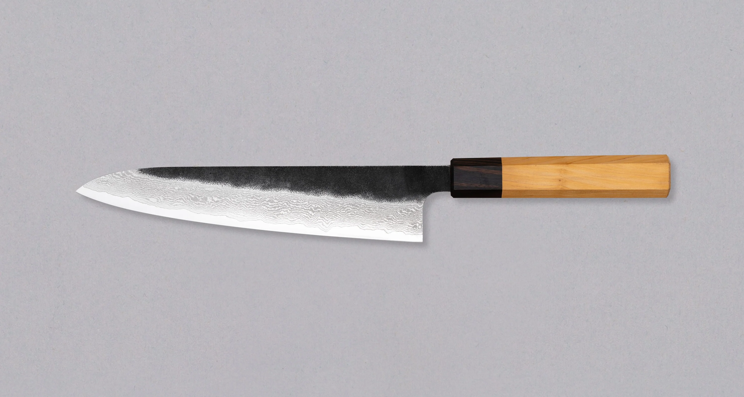 Tojiro Gyuto Atelier VG-10 Kuro-uchi Damascus 210mm (8.3") - Image 2