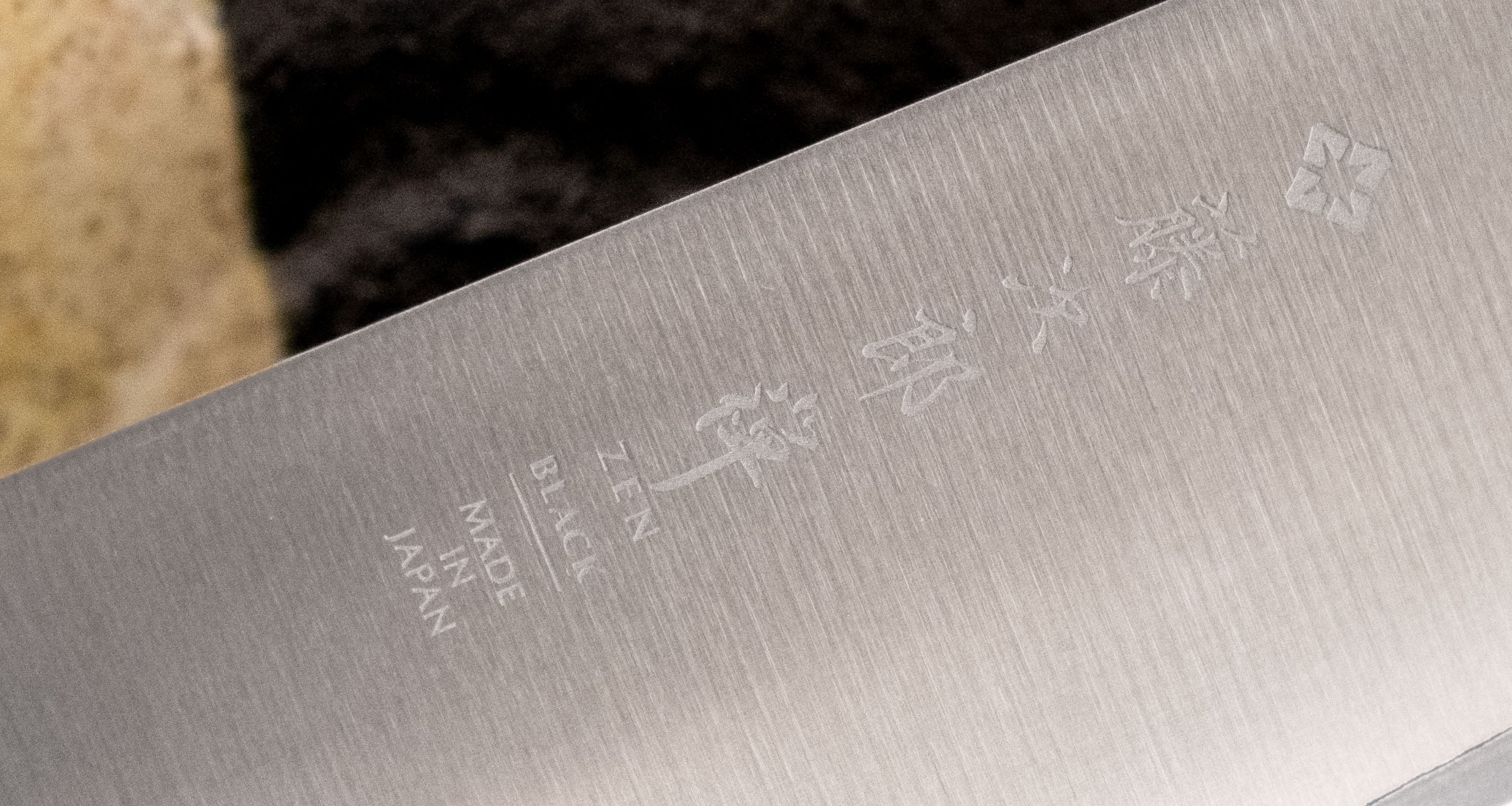 TOJIRO Zen Black Santoku 165mm (6.5") - Image 5