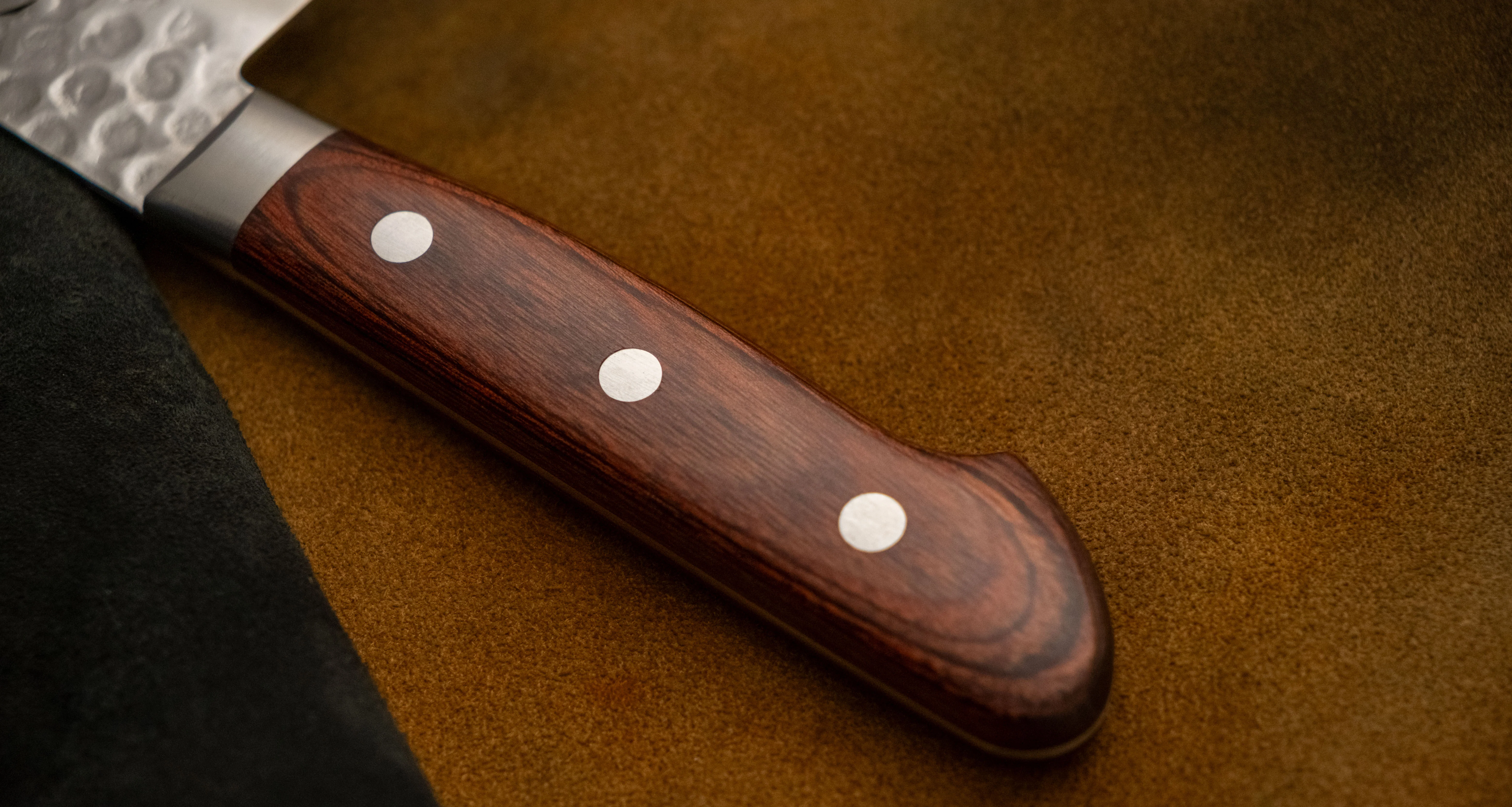 Tsunehisa Santoku VG-10 Brown 170mm (6.7") - Image 6
