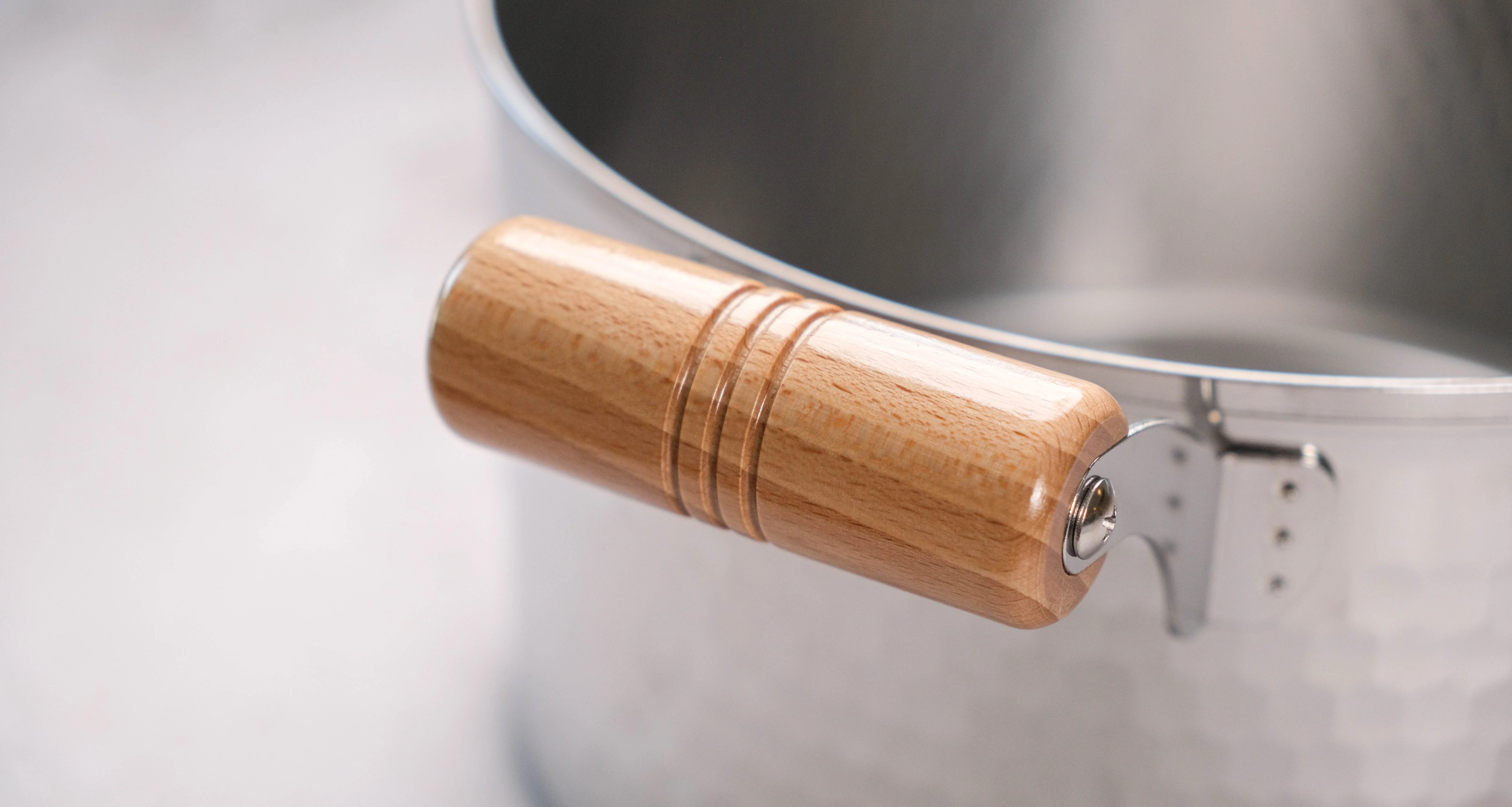Yoshikawa Cooking Pot 24cm (9.4") - Image 3